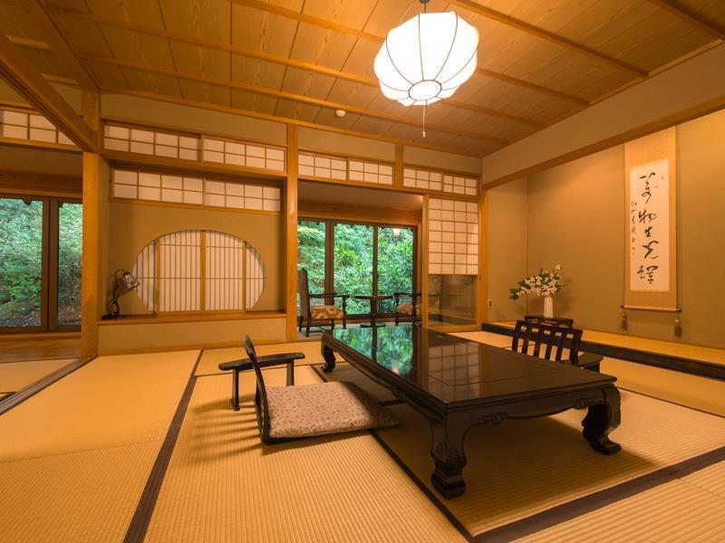 Hotel Yufuin Sanso Warabino Exterior foto